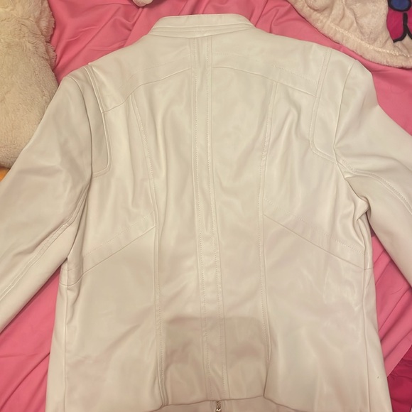 White leather jacket - Picture 4 of 5